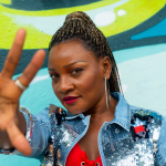 Reina Saba lanza “Bailando Duro”: Un himno al baile y la alegría